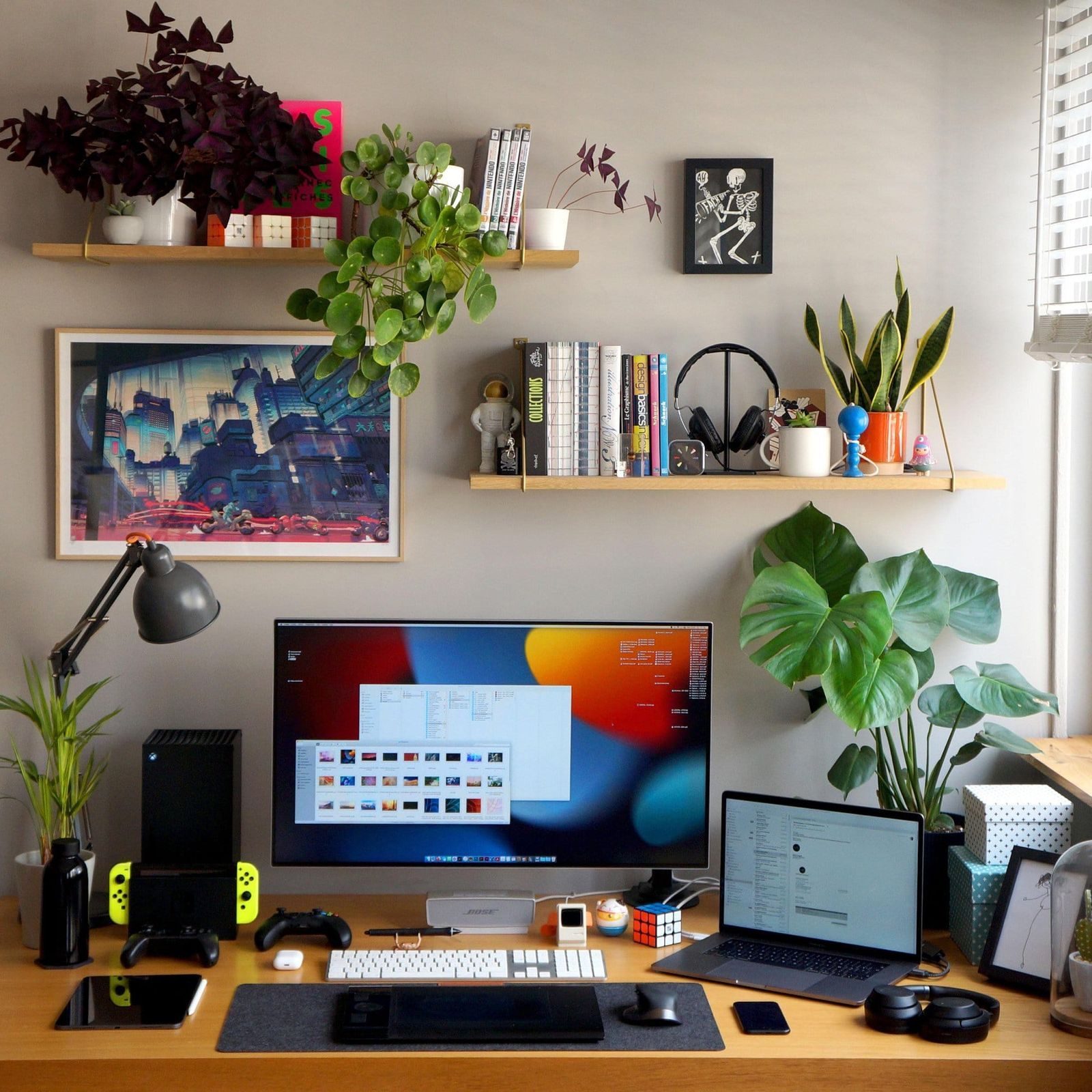How to Balance Personal Projects and Client Work in Your Portfolio