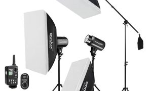 Photo by amazon.com - Softbox vs Umbrella: Best Studio Lighting Kit for Art Photography
