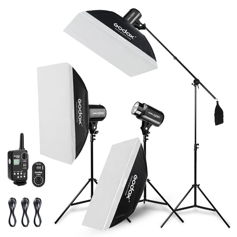 Photo by amazon.com - Softbox vs Umbrella: Best Studio Lighting Kit for Art Photography